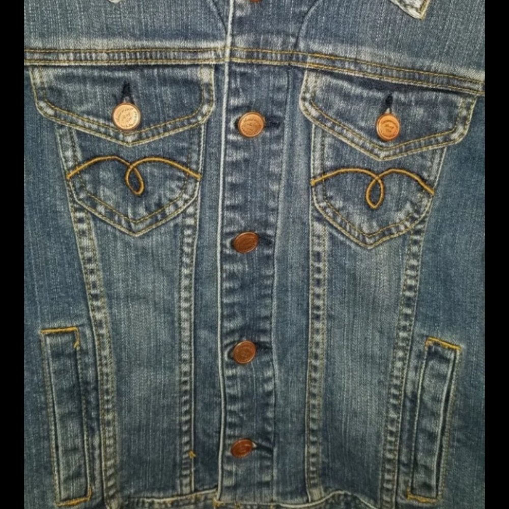 Jean jacket - Picture 10 of 10
